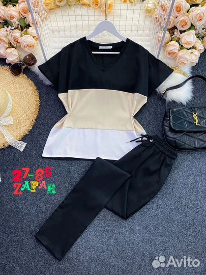 Спортивный костюм женский