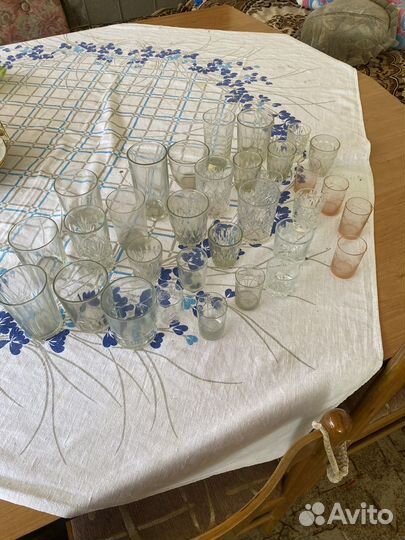 Стаканы, рюмки разнобой