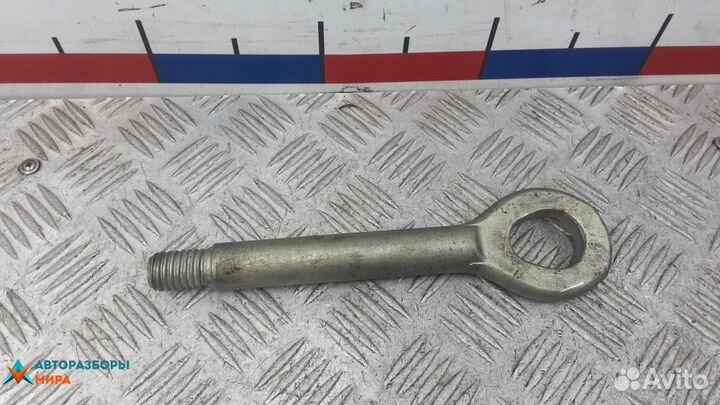 Крюк буксировочный Chevrolet Orlando 2011