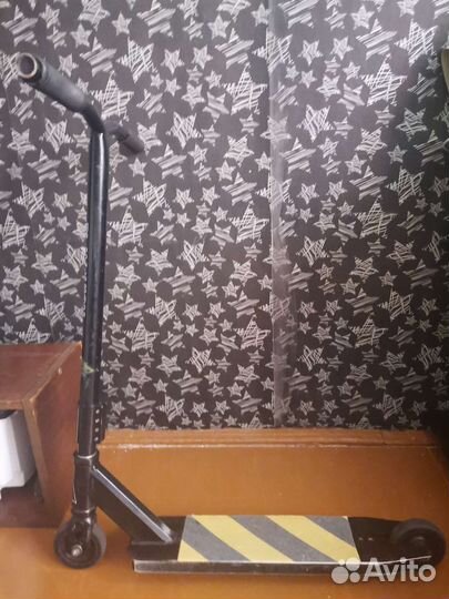 Трюковой самокат playshion б/у