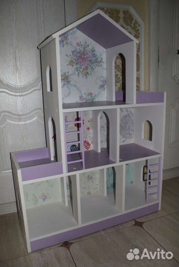 Домик кукольный