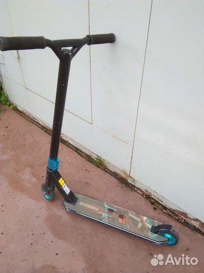 Трюковой самокат