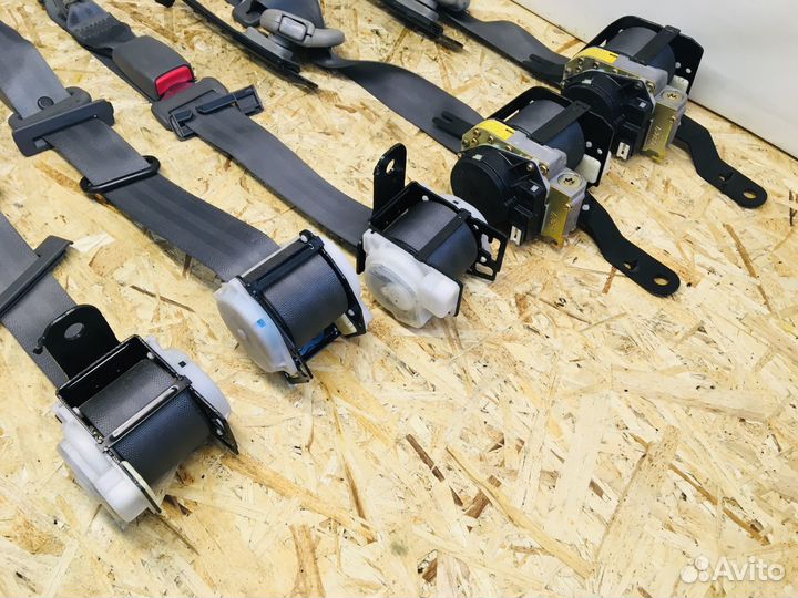 Ремни безопасности Toyota Chaser JZX100 GX100