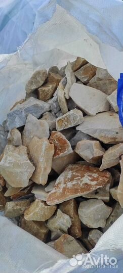 Природный камень фр.70-150мм доставка от 1000 кг