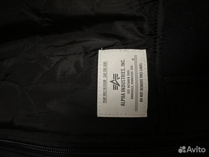 Бомбер alpha industries