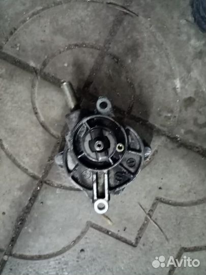 Вакуумный насос mercedes A6462300165