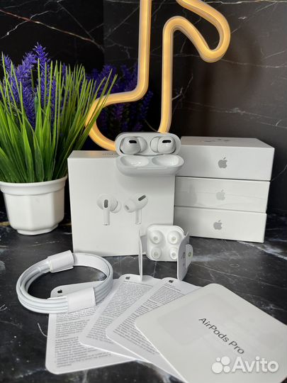 AirPods 2/3/Pro/Pro 2 + Чехол