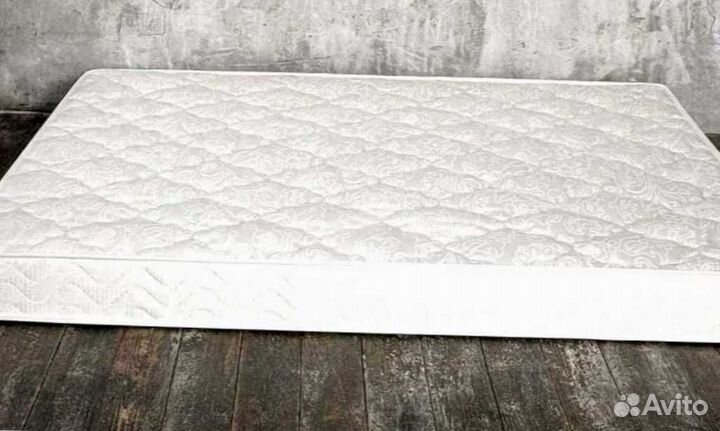 Матрас в кровать 140х200, 160х200
