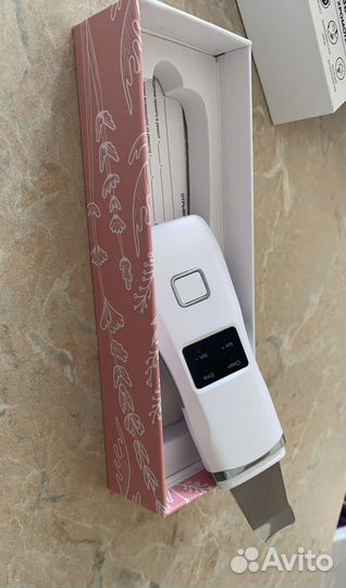 Ультразвуковой аппарат для чистки лица