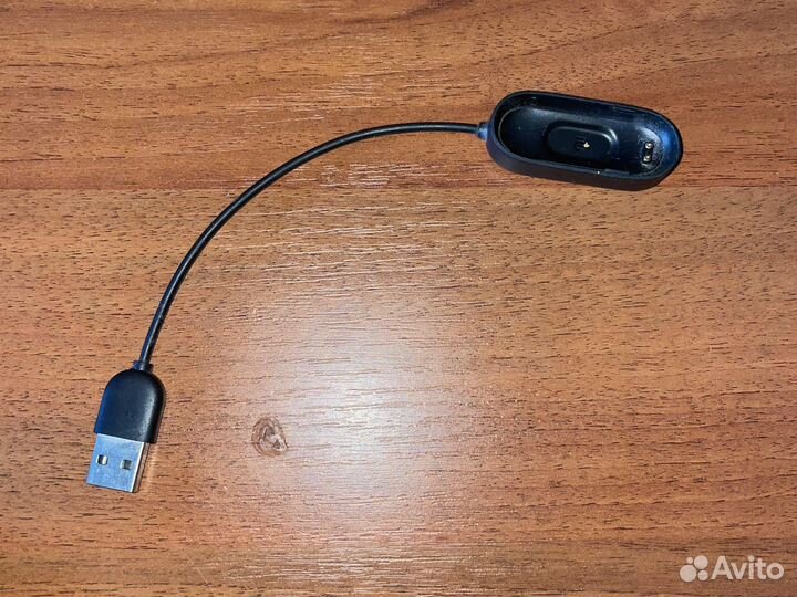 Зарядка для часов Mi Band 4