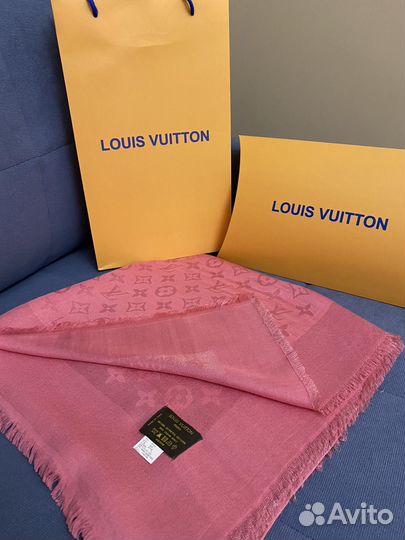 Шарфы платки палантины louis vuitton