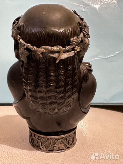 Статуэтка бронзовая римлянин