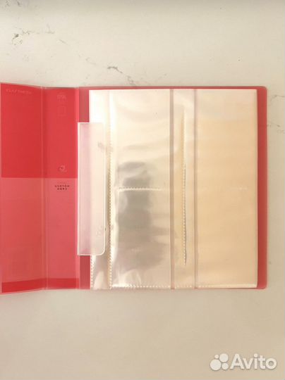 Визитница настольная на 160 карт пластик