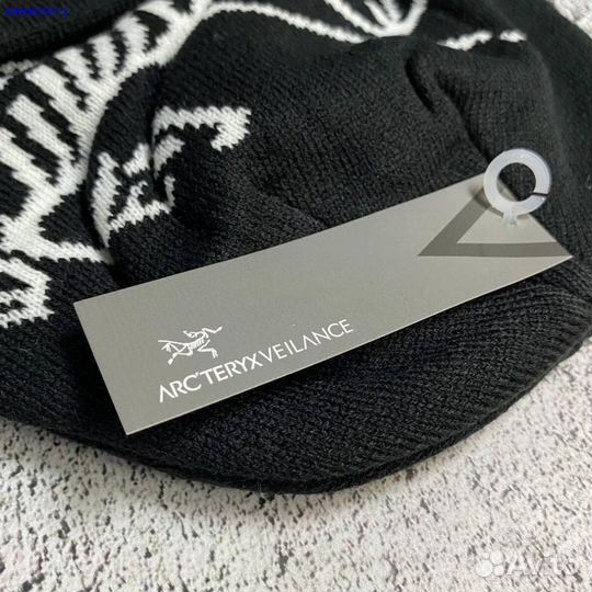 Шапка новая