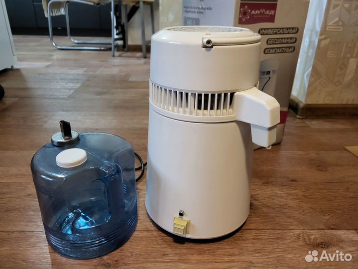 Аппарат для дистилляции воды Армед HR-1