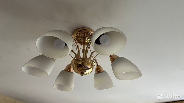Люстра потолочная
