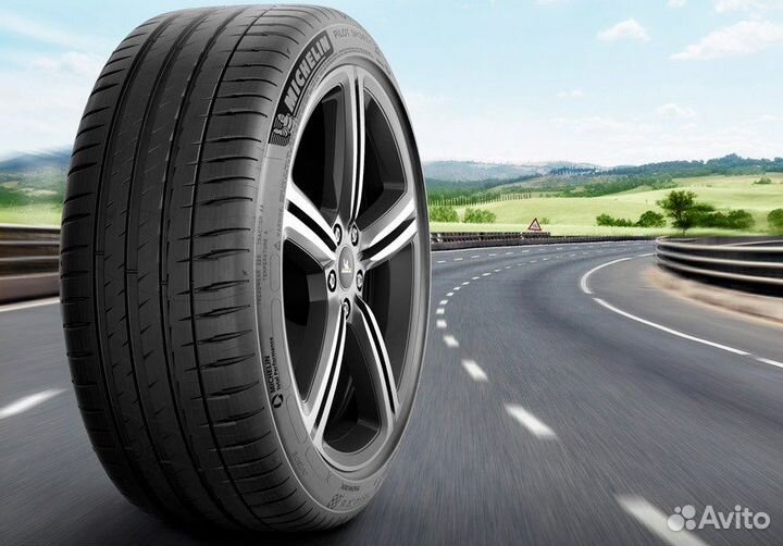 Michelin Pilot Sport 4 SUV 285/45 R22