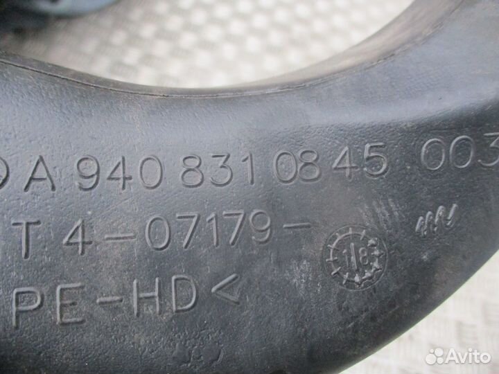 Воздуховод Mercedes-Benz A9408310845