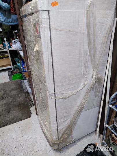 Морозильник ardo FR20 SA 170л неиспользованный