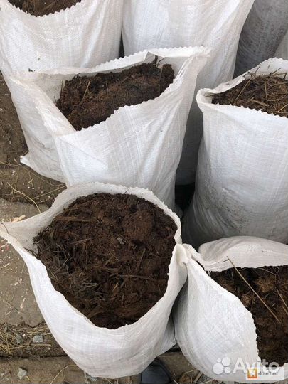 Чернозем-навоз-опил в мешках или самосвалами