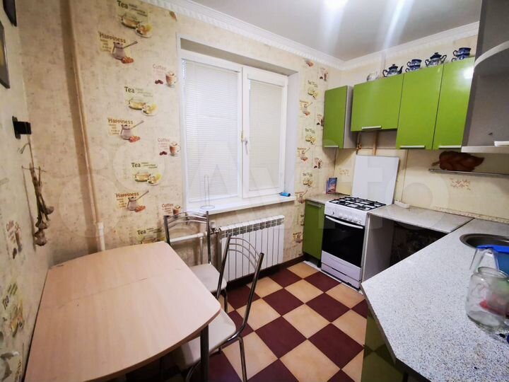 3-к. квартира, 72 м², 1/9 эт.