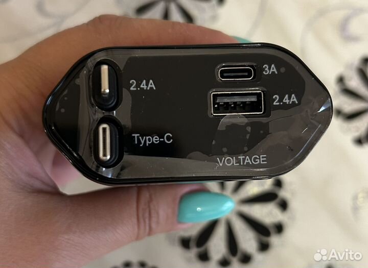 Автомобильное зарядное устройство 4 в 1