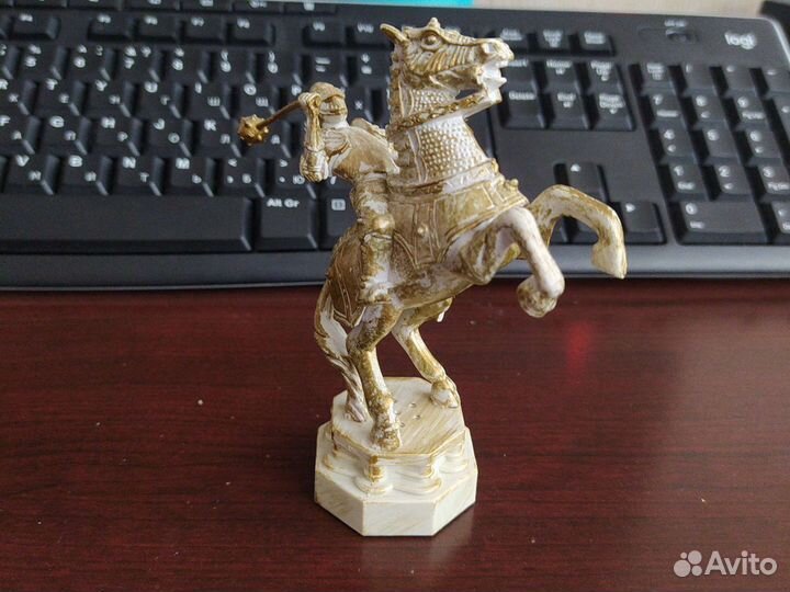 Шахматная фигура 