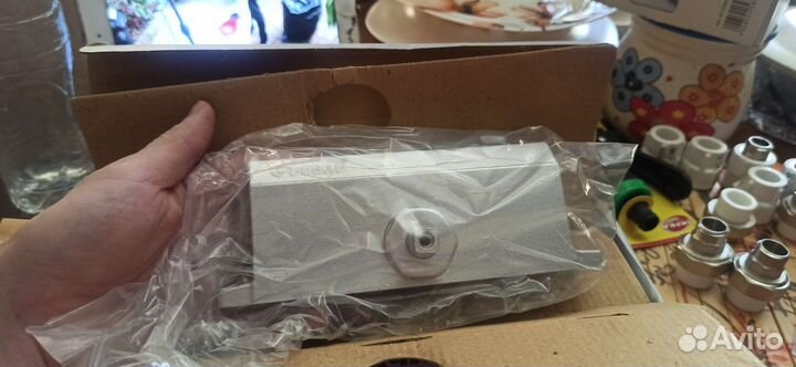 Доводчик дверной oubao