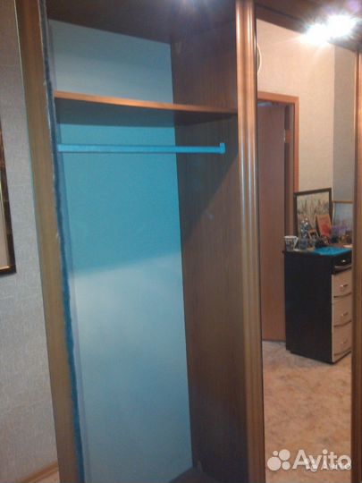 Продам зеркальный шкаф -купе с подсветкой