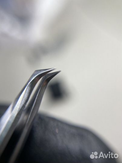 Пинцет для наращивания ресниц