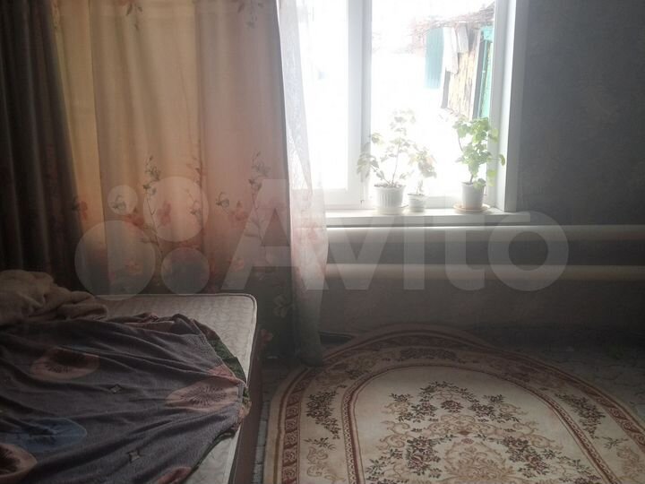 Дом 98 м² на участке 100 сот.