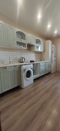 2-к. квартира, 56,4 м², 8/16 эт.