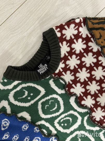 Свитер The Ragged Priest