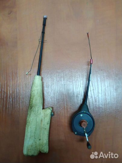 Удочки зимние ручной работы и корзины рыболовные