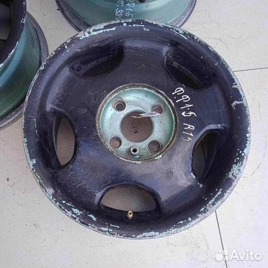 Диск литой Ford Focus 1 R15 4/108