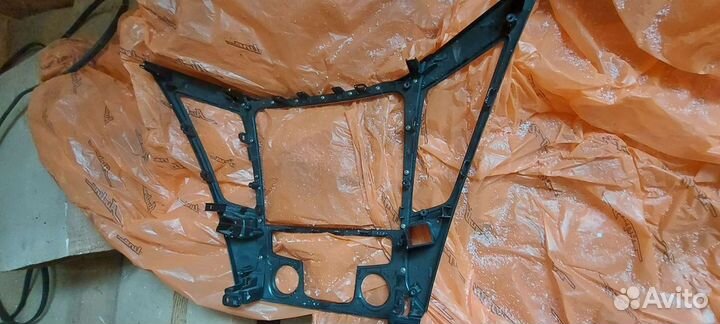 Рамка для 2 дин автомагнитолы от сонаты 6