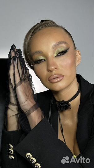 Макияж и прическа