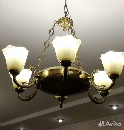 Люстра потолочная