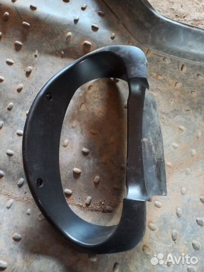 Декоративная накладка торпеды Hyundai Accent G4EC