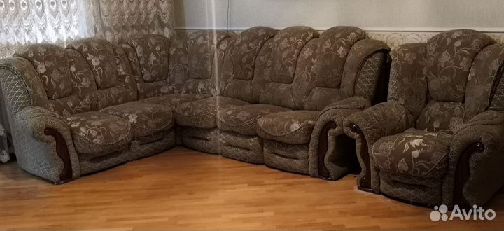 Угловой диван бу