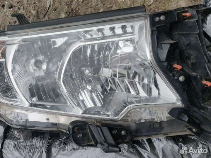 Фары Тойота Прадо 150