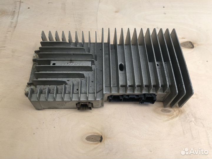 Блок усилителя музыки Cadillac Escalade III 06-14