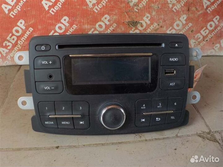 Магнитола Renault Duster K4MA606 2012
