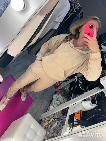 Спортивный костюм велюр 42-48