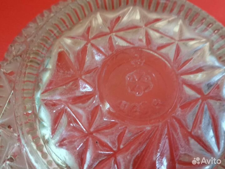 Стеклянная пепельница из СССР