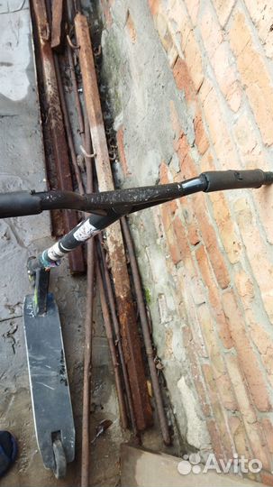 Трюковой самокат