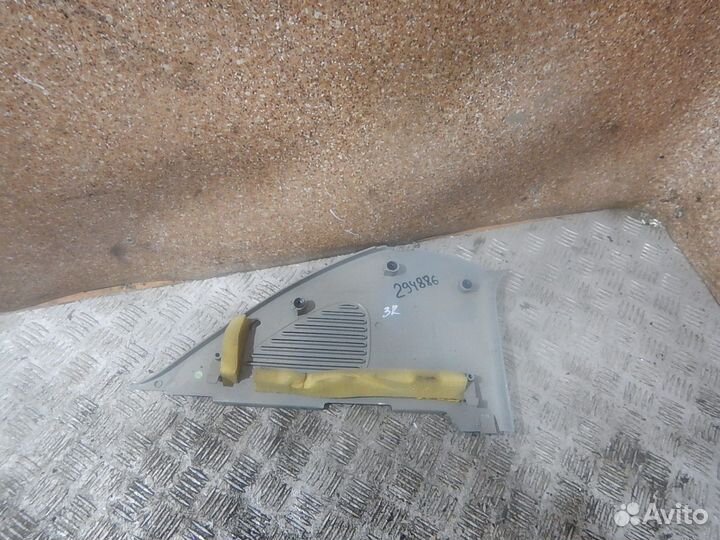 Обшивка/накладка стойки Renault Clio