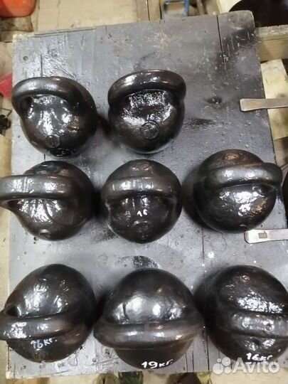 Гири 16кг.1пуд и 19кг