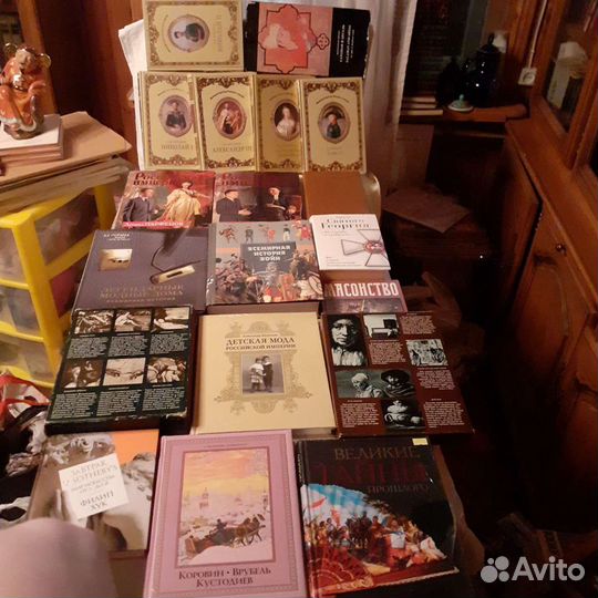 Библиотека великих писателей