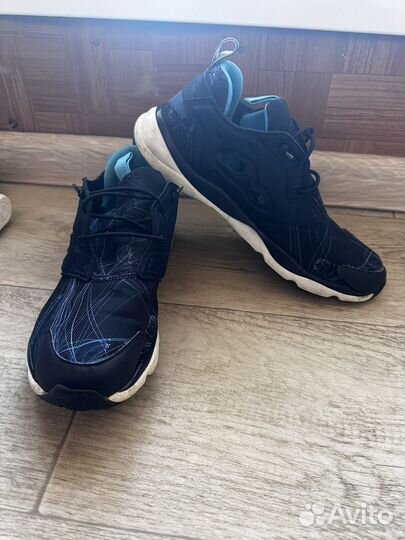Кроссовки reebok pump